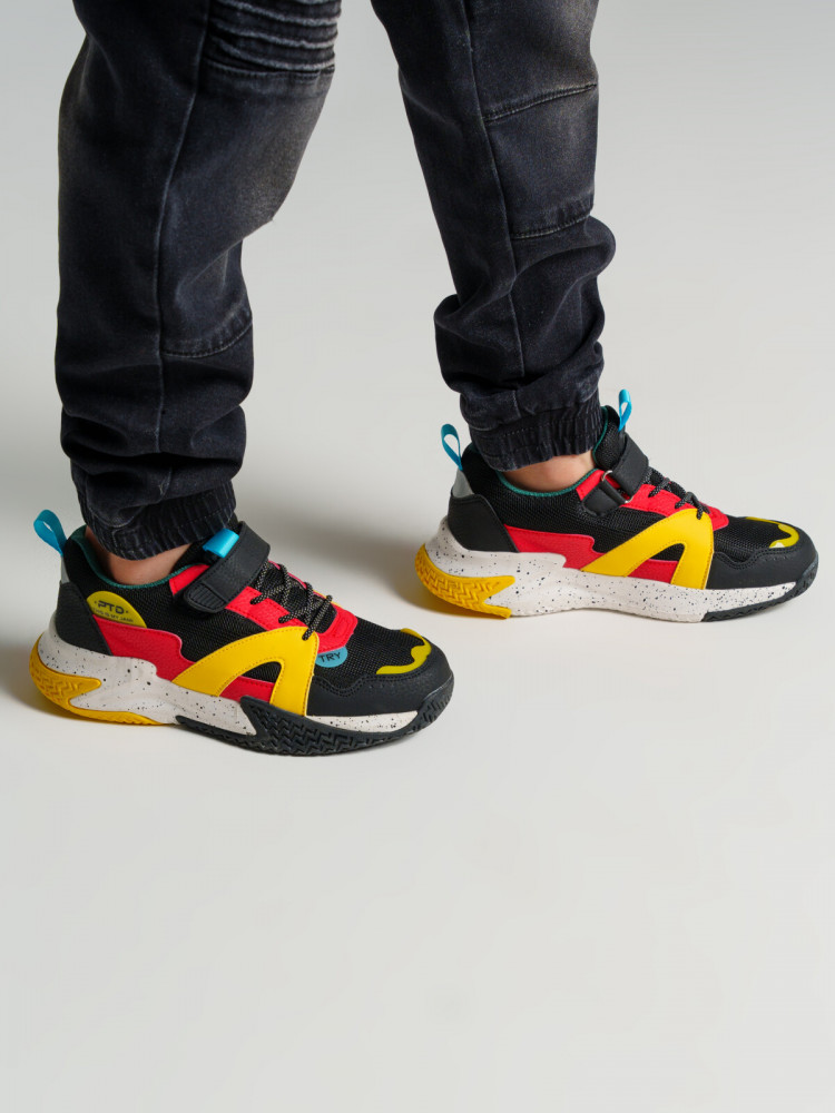 Кроссовки для мальчиков | Easy Art | PlayToday