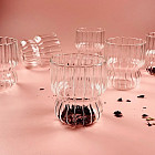 прозрачный