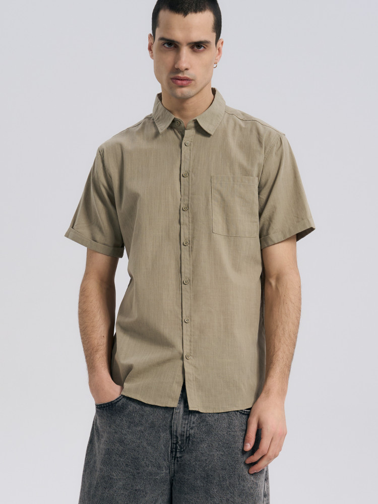 Рубашка мужская с коротким рукавом | ТВОЕ