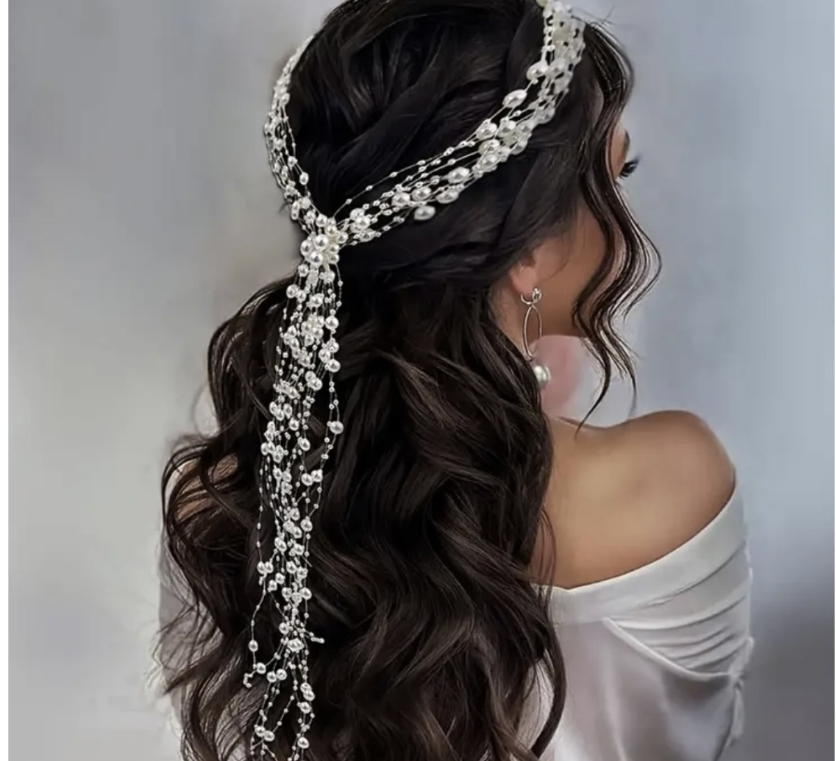 Жемчужная нить для волос