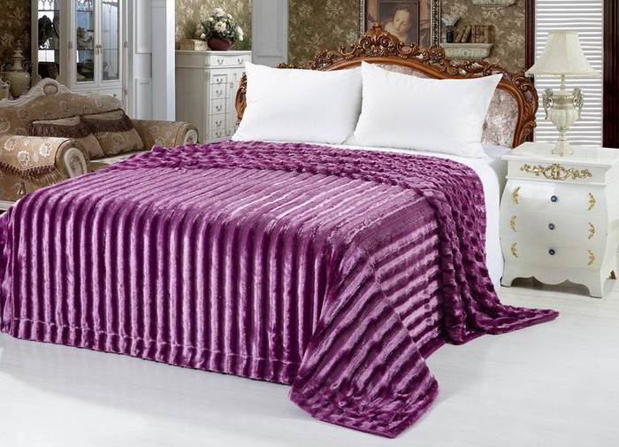 Покрывало Жемчуг лиловый полоса «Tango» (арт. pkm132, 1,5 спальное, искусственный мех, размер 160х220) | ТекстильГрупп