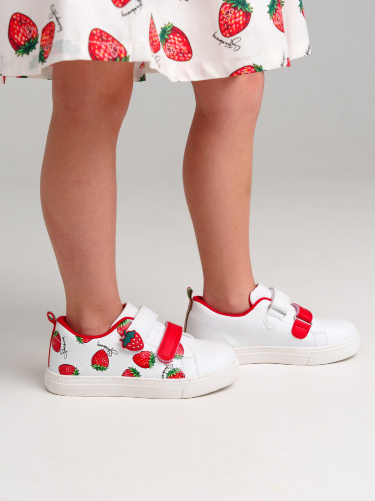 Кроссовки для девочек | Yum, yum | PlayToday