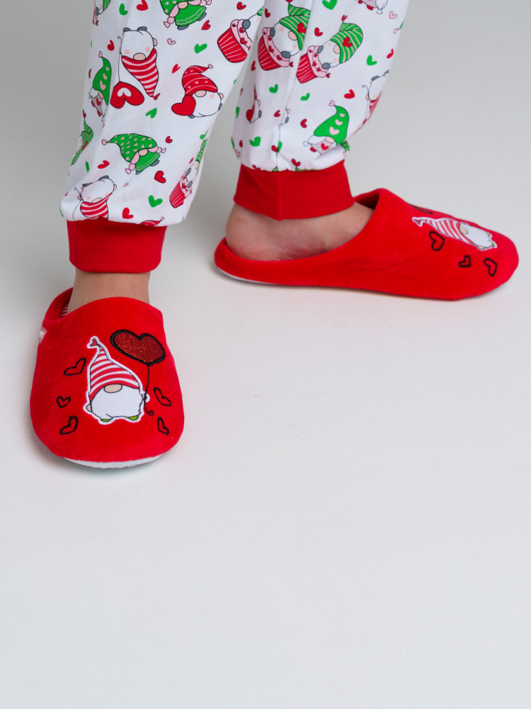 Тапочки для девочек | New Year | PlayToday