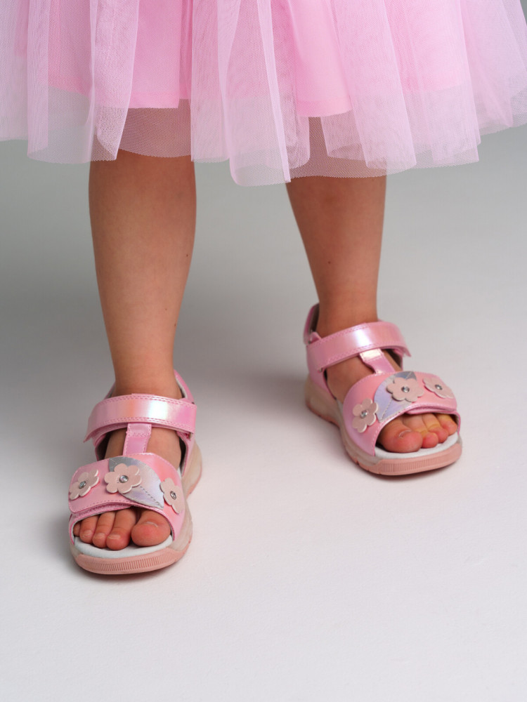 Сандалии для девочек | Spring holiday | PlayToday