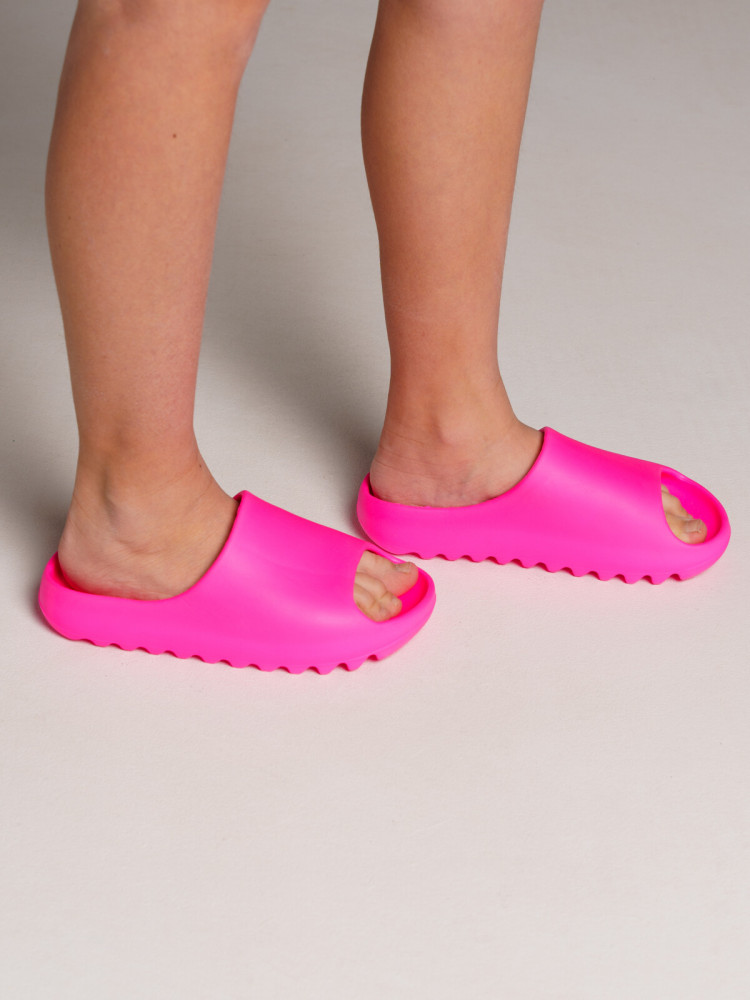 Шлепанцы для девочек | Panda band | PlayToday