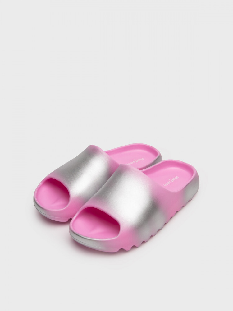 Шлепанцы для девочек | Collage | PlayToday