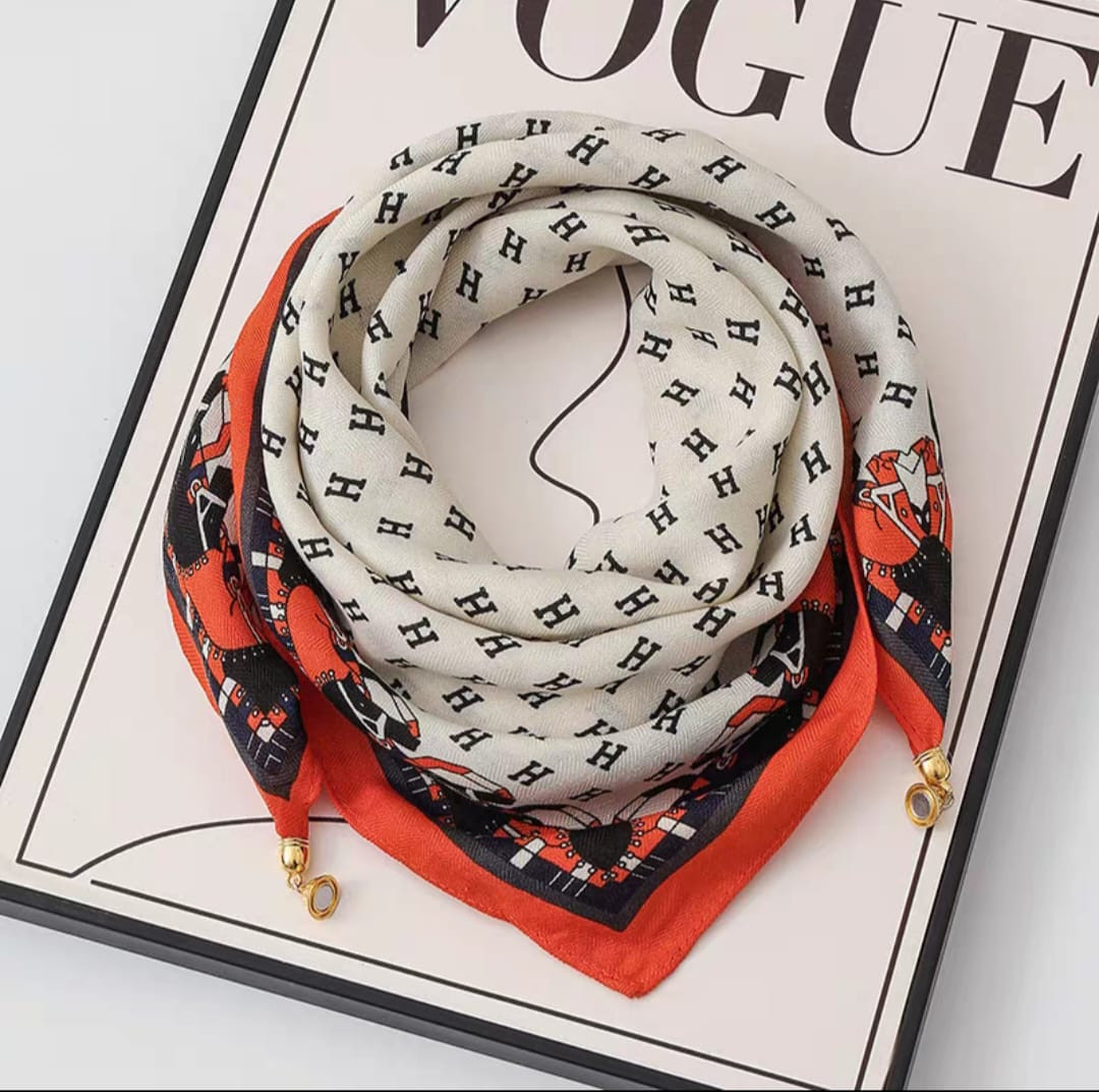 Платок женский с магнитом