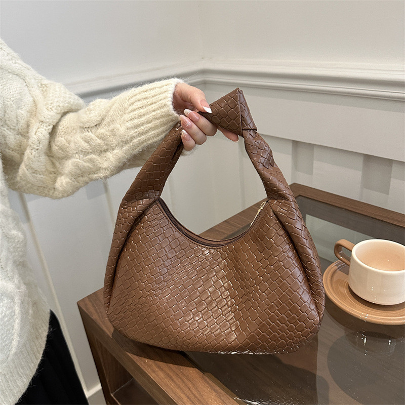 Сумка-багет женская