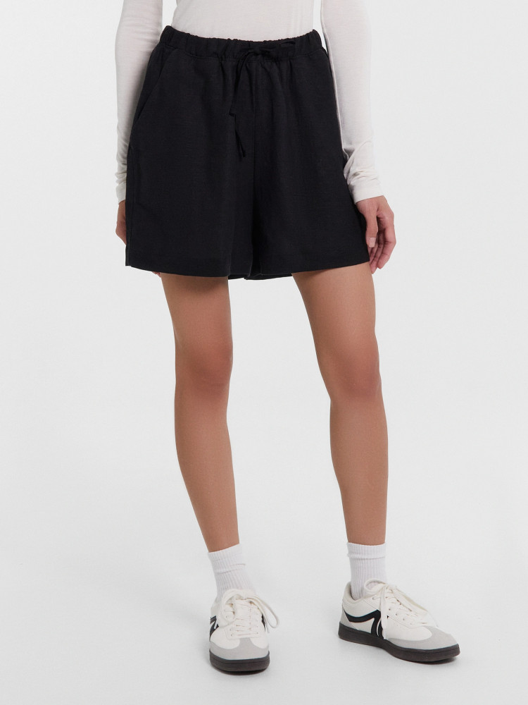 Шорты женские | Льняная коллекция | Mark Formelle