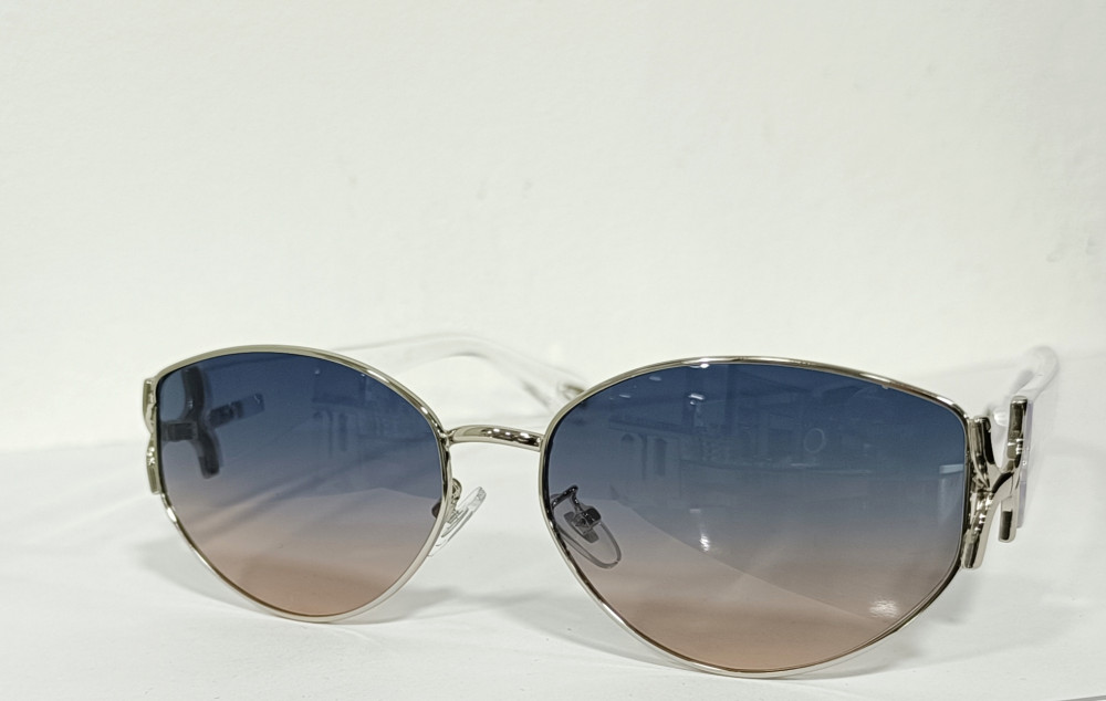 Очки солнцезащитные женские