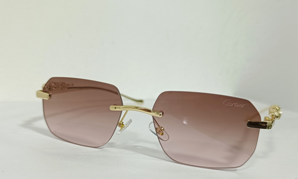 Очки солнцезащитные женские