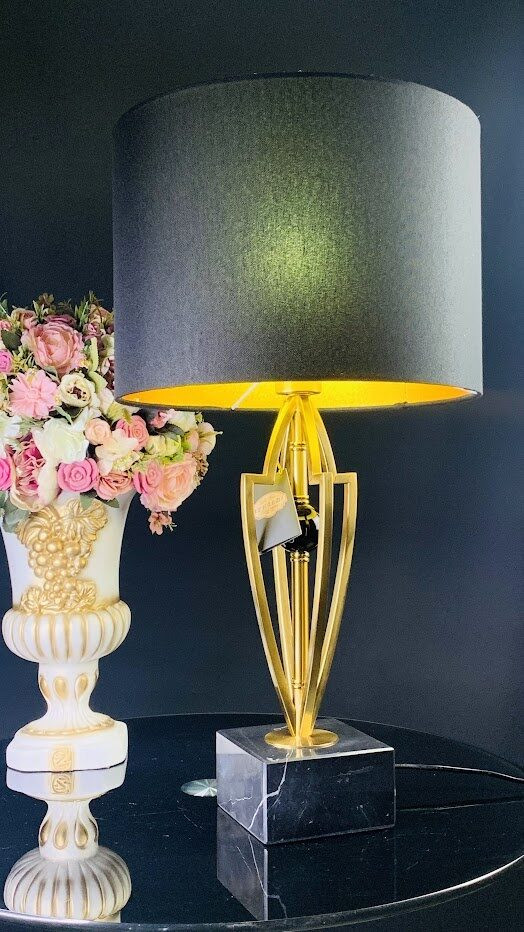 Лампа настольная | Lenardi