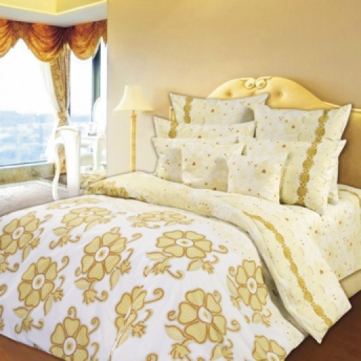 Комплект постельного белья «Симфония» (арт. 11777, семейный, Lux перкаль, 2 наволочки 70х70, 2 наволочки 50х70) | Романтика от Вячеслава Зайцева | Перфект