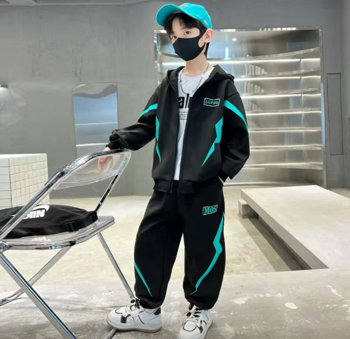 Костюм спортивный для мальчиков