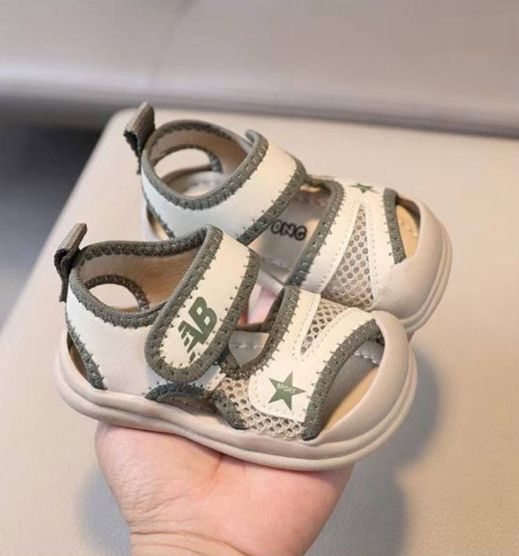 Сандалии детские