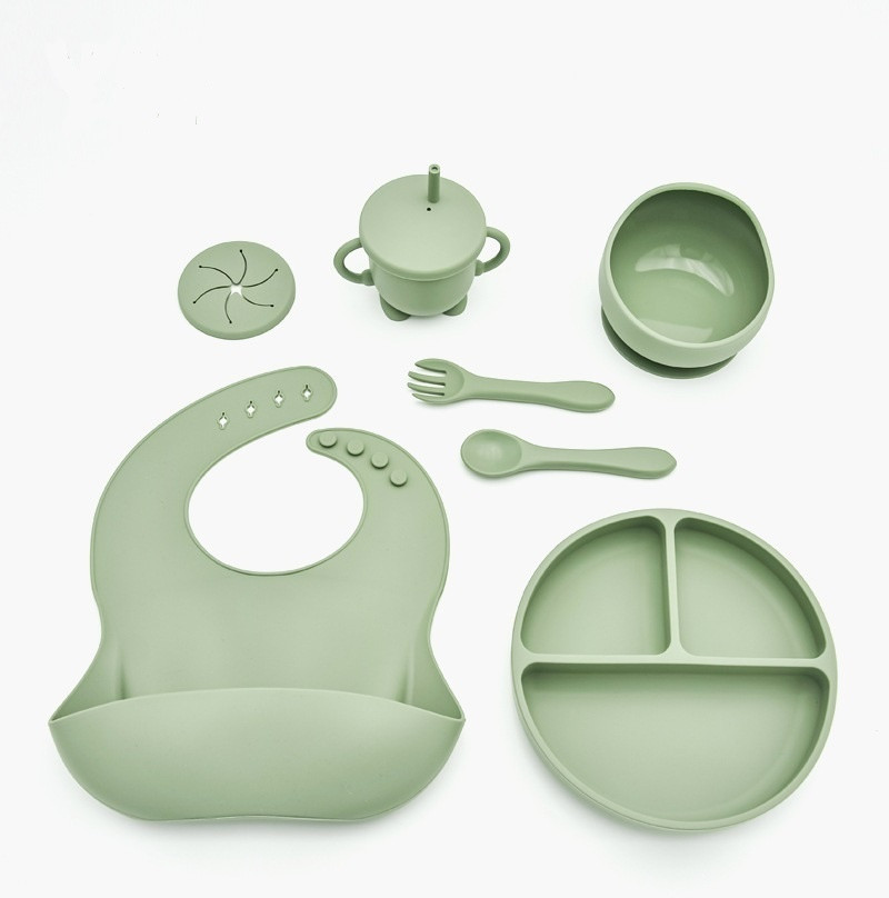 Комплект посуды для малышей