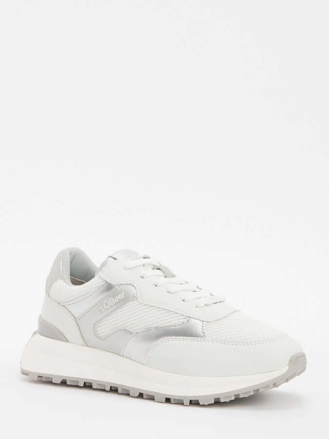 Кроссовки женские