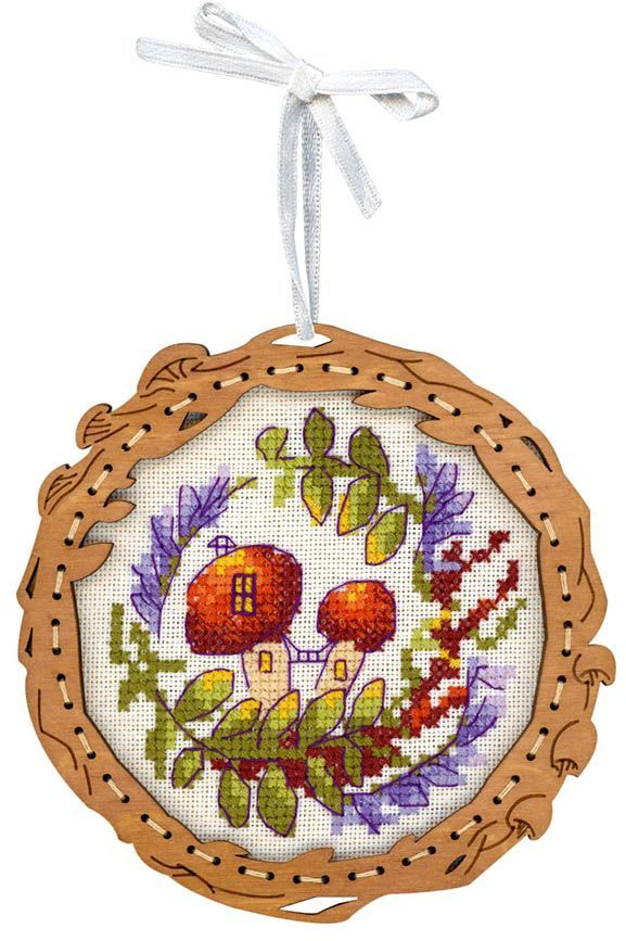 Набор для вышивания на деревянной основе «Грибной домик» | Миниатюра | Щепка