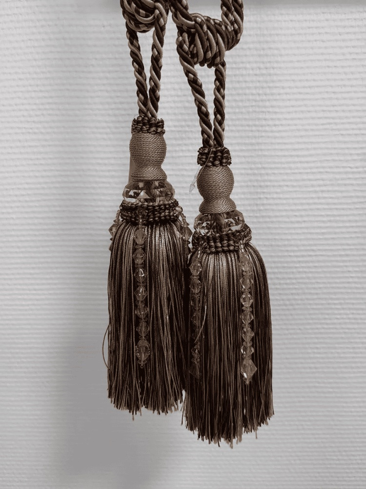 Комплект подхватов для штор на магните