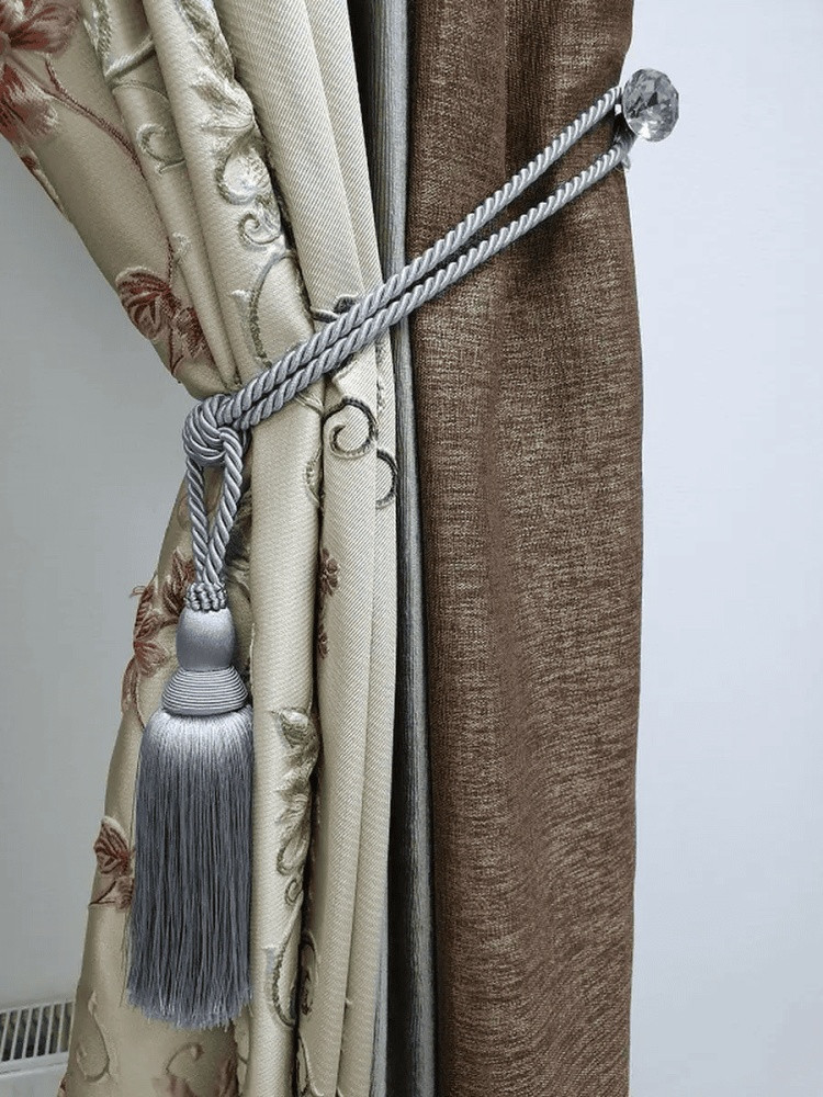 Комплект подхватов для штор на магните