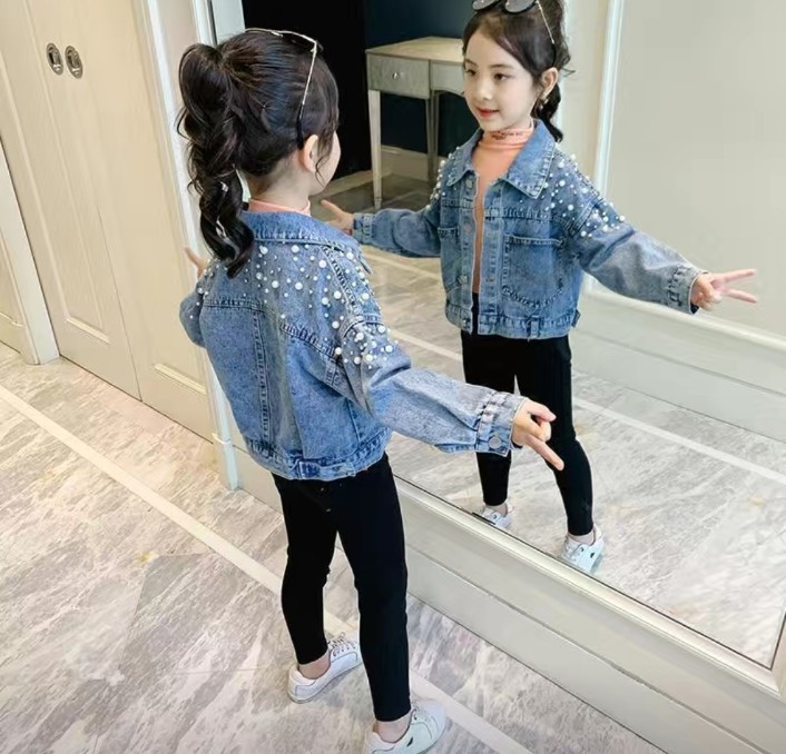 Джинсовая куртка для девочек