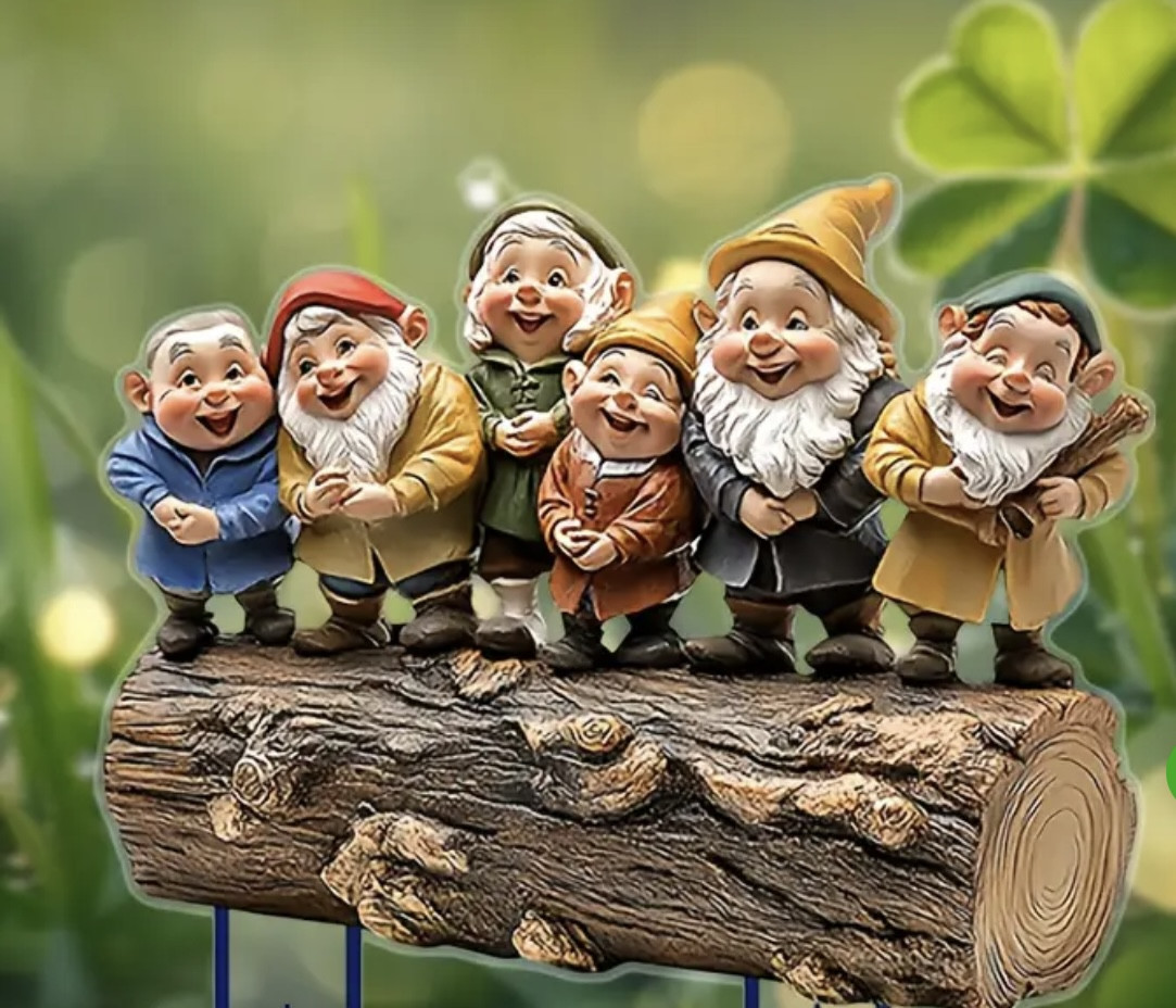 Акриловая фигурка «Гномы»