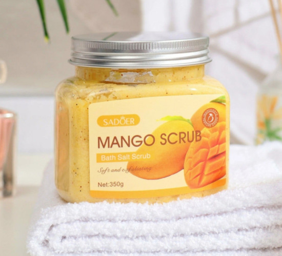 Скраб для тела с экстрактом манго «Bath Salt Scrub»