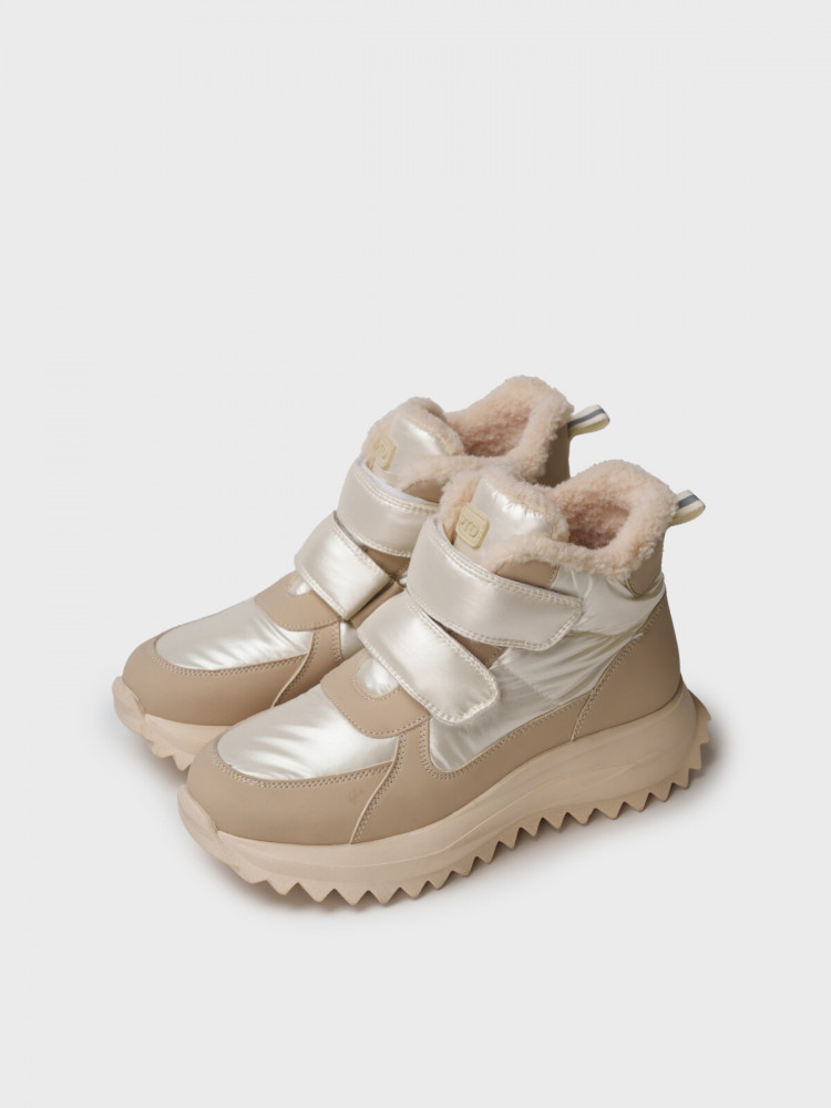 Ботинки для девочек | PlayToday