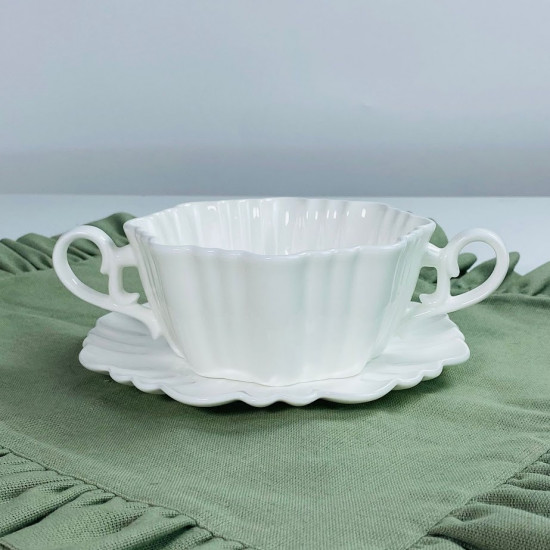 Бульонница с тарелкой