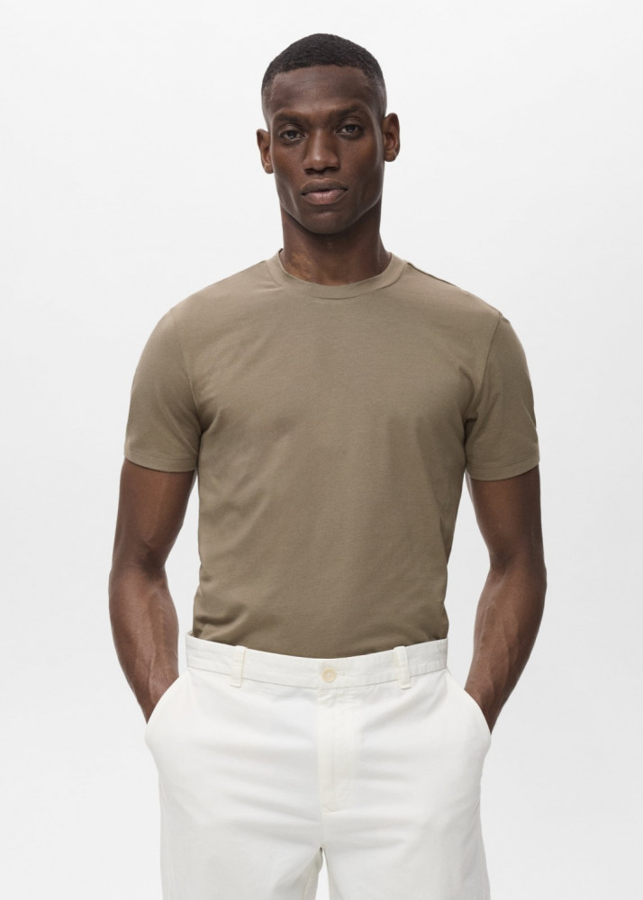 Футболка мужская | MANGO