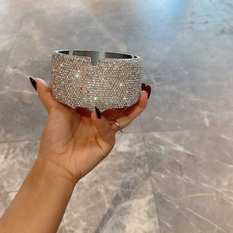 Пепельница