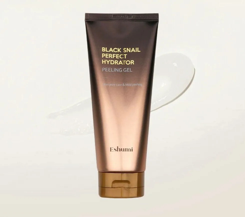 Пилинг-скатка для лица очищающая «Black Snail Perfect Hydrator» | Eshumi