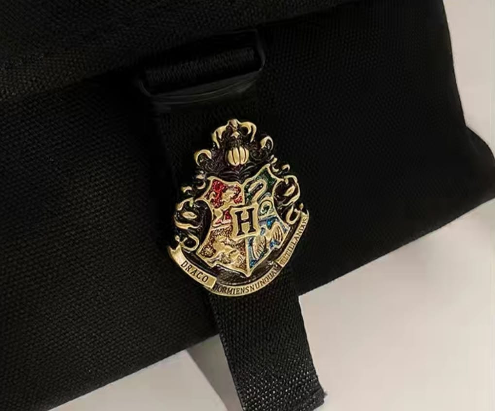 Значок «Факультеты Хогвартс»