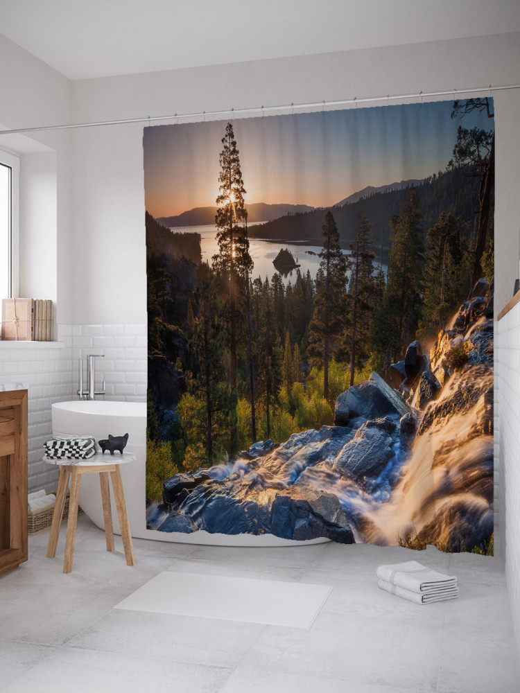 Штора для ванной с водоотталкивающей пропиткой «Красивое озеро» | JoyArty