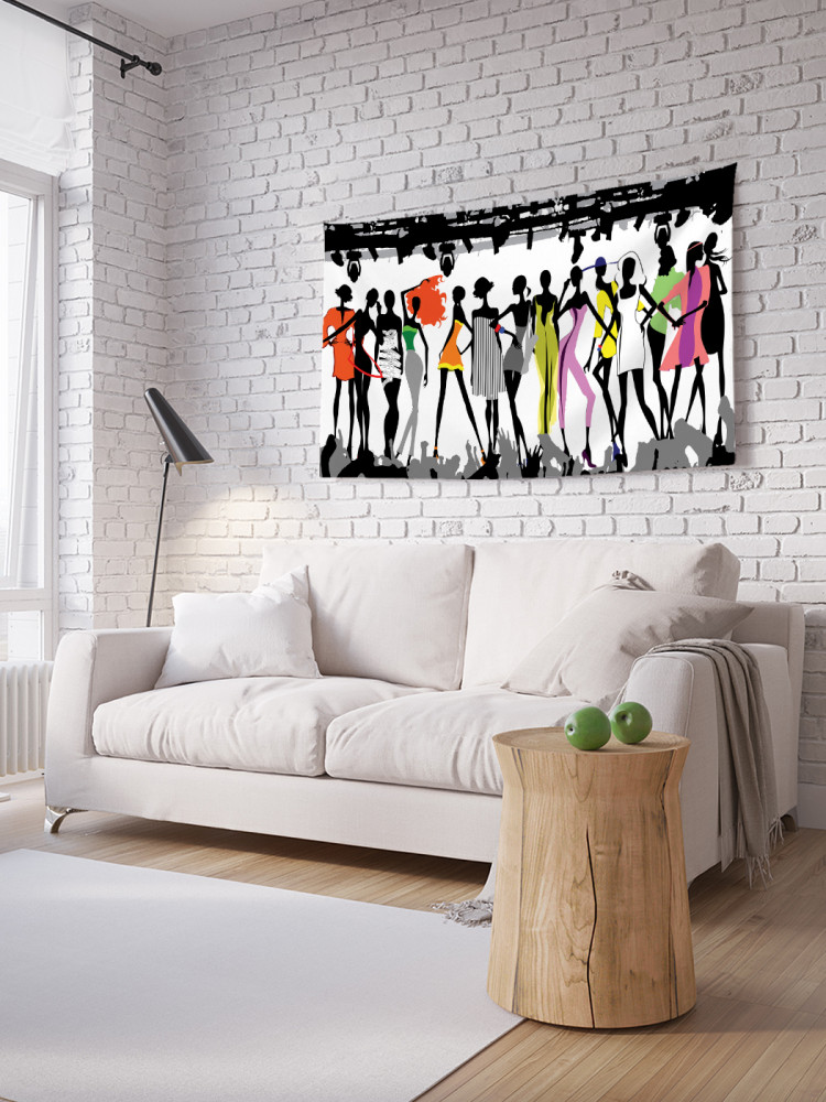 Фотопанно на стену «Модная выставка» | JoyArty