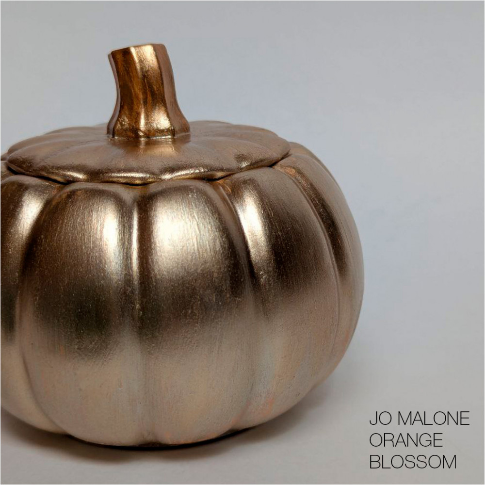 Ароматическая свеча в виде золотой тыквы «Orange Blossom — Jo Malone» | TÜN