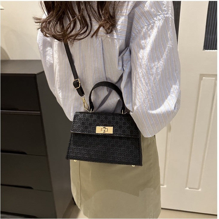 Сумка кросс-боди женская