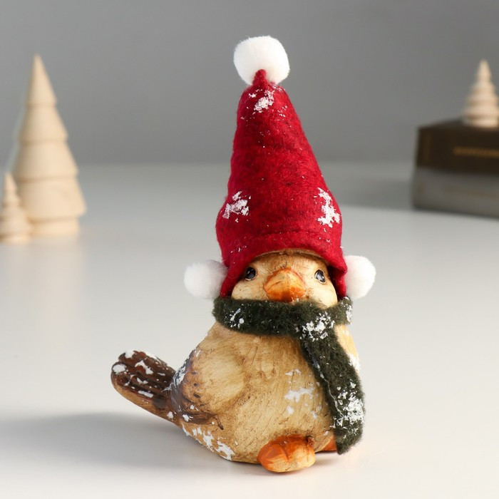 Фигурка «Воробышек в шапке-колпаке и шарфике»