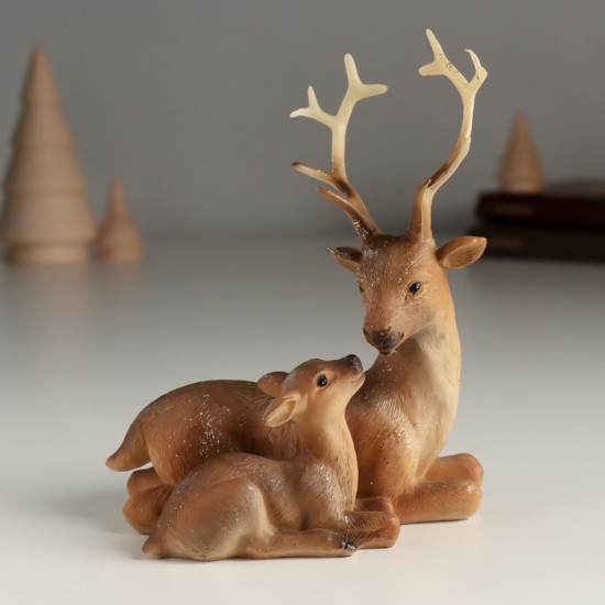 Фигурка «Олень с оленёнком»