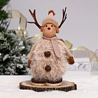 коричневый