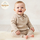 коричневый