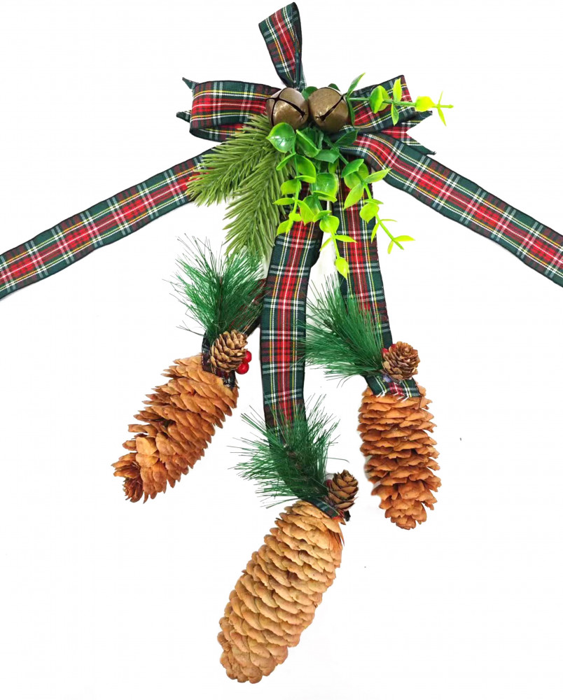 Новогоднее подвесное украшение с сосновыми шишками | Magic Time