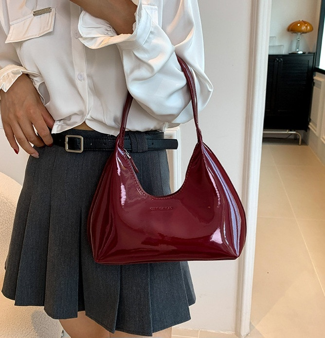 Сумка-хобо женская