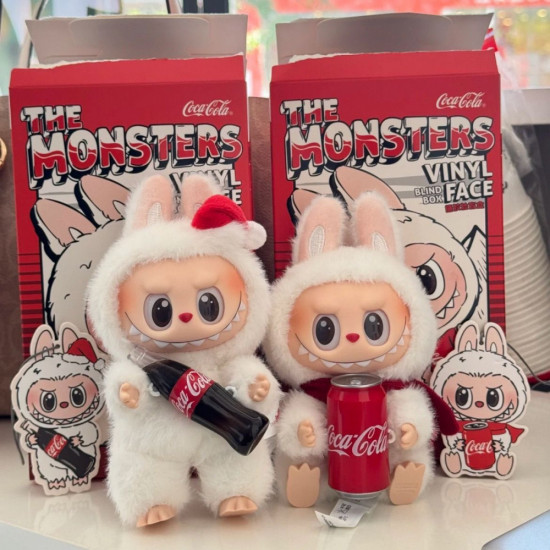 Игрушка-сюрприз «Labubu the Monsters Coca-Cola»