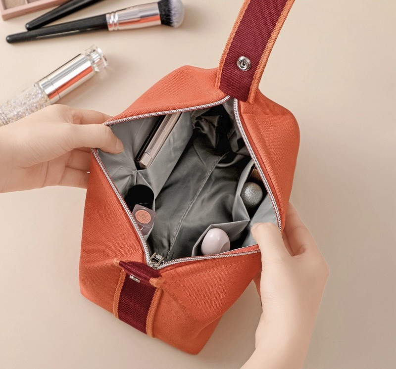 Косметичка