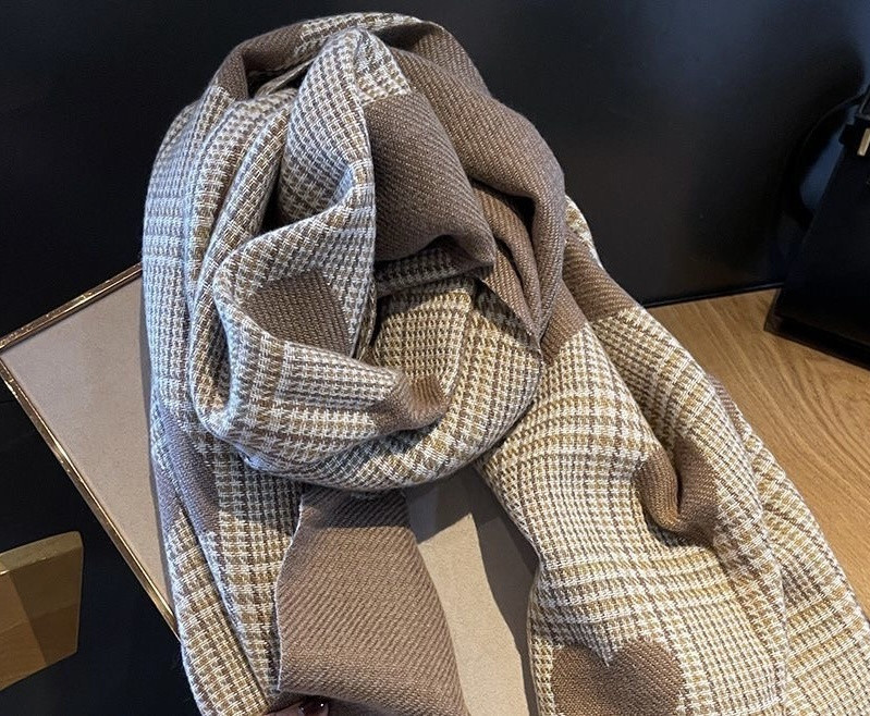 Палантин женский