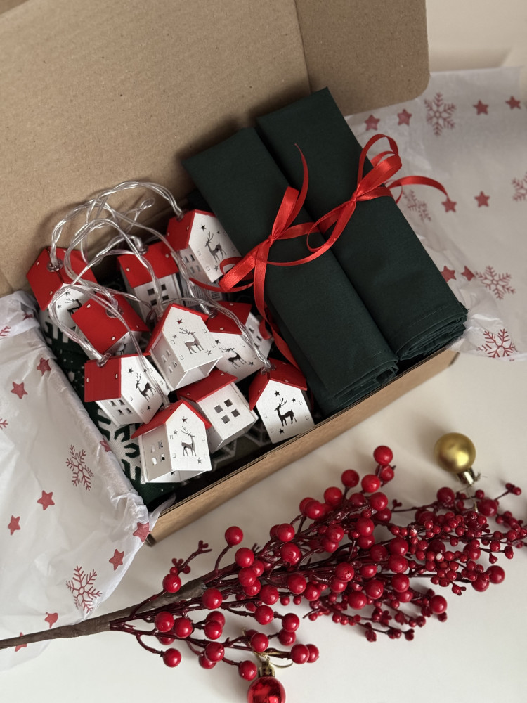 Новогодний набор для декора стола «Домик» | To Gift