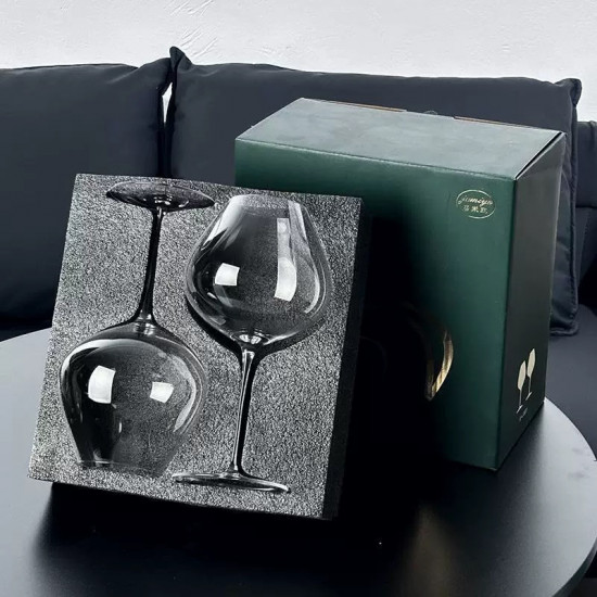 Набор бокалов для вина