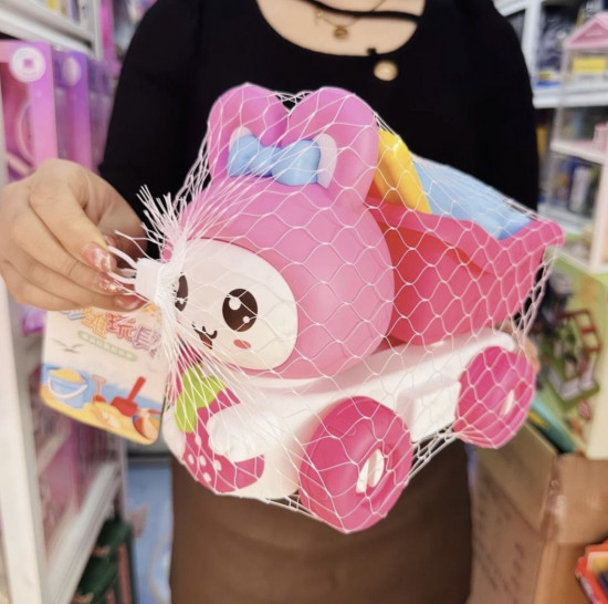 Машинка игрушечная