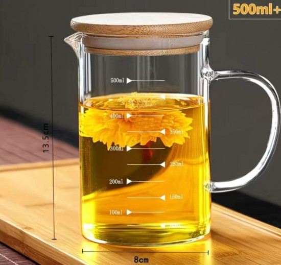 Стеклянный мерный стакан с бамбуковой крышкой